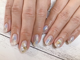 		スカルプチュア。ブルーニュアンス。