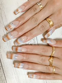 スカルプチュア。ふんわりボーダー。